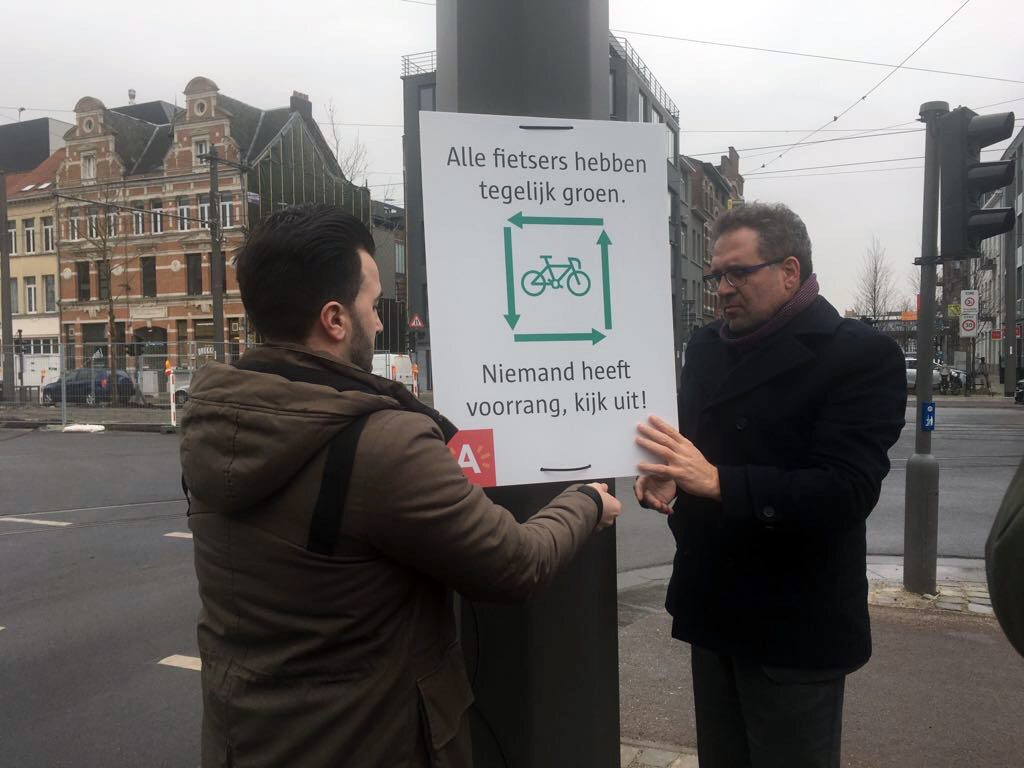 telegram Pijl Behandeling Proefproject vierkant groen van start in de Londenstraat – Koen Kennis –  met Kennis van zaken
